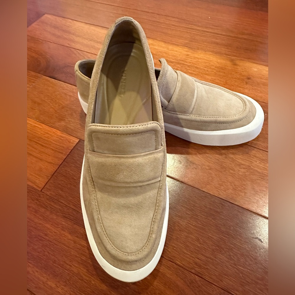 Vince Ghita Camel Brown Beige Suede platform Penny Loafers 38.5